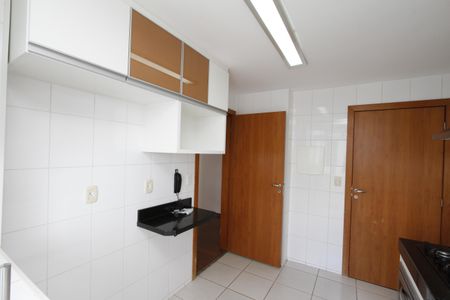 Apartamento para alugar com 90m², 3 quartos e 2 vagasCozinha