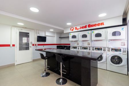 Apartamento à venda com 33m², 1 quarto e sem vagaÁrea comum