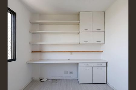 Apartamento para alugar com 127m², 3 quartos e 2 vagasQuarto 2