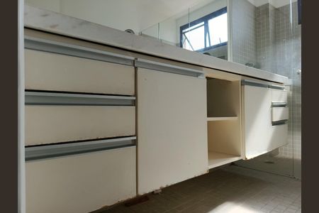 Apartamento para alugar com 127m², 3 quartos e 2 vagasBanheiro da Suíte