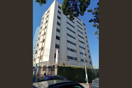 Apartamento para alugar com 127m², 3 quartos e 2 vagasFachada