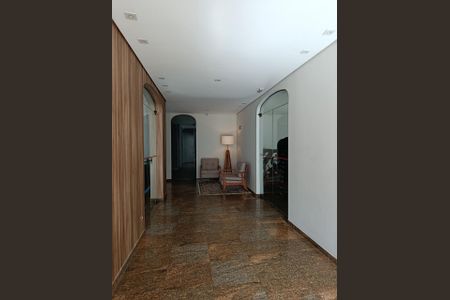 Hall social de apartamento para alugar com 3 quartos, 127m² em Sumarezinho, São Paulo