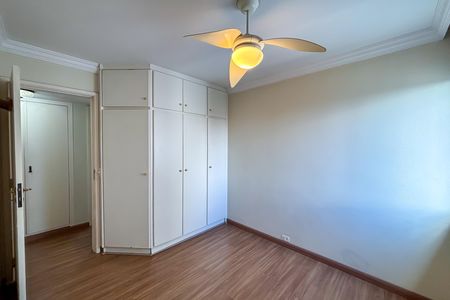 Apartamento para alugar com 97m², 2 quartos e 1 vaga Apartamento para alugar com 97m², 2 quartos e 1 vagaQuarto 3