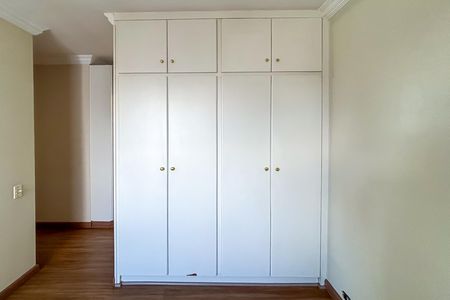 Apartamento para alugar com 97m², 2 quartos e 1 vaga Apartamento para alugar com 97m², 2 quartos e 1 vagaQuarto 4