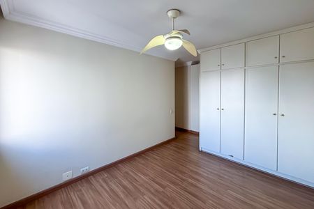 Apartamento para alugar com 97m², 2 quartos e 1 vaga Apartamento para alugar com 97m², 2 quartos e 1 vagaQuarto 4