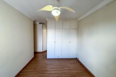 Apartamento para alugar com 97m², 2 quartos e 1 vaga Apartamento para alugar com 97m², 2 quartos e 1 vagaQuarto 4