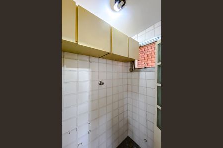 Apartamento à venda com 92m², 3 quartos e 1 vaga Apartamento à venda com 92m², 3 quartos e 1 vagaBanheiro de serviço