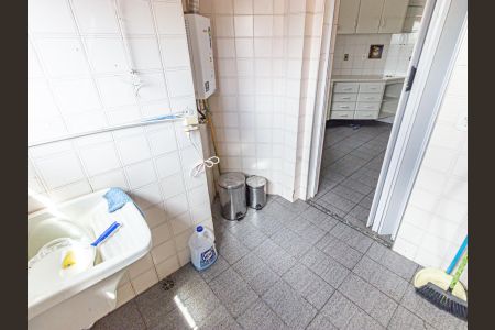 Apartamento para alugar com 92m², 3 quartos e 1 vagaÁrea de Serviço