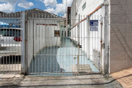 Casa à venda com 100m², 1 quarto e 1 vagaFachada - Placa 