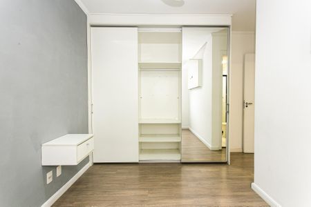 Apartamento à venda com 58m², 2 quartos e 1 vaga Apartamento à venda com 58m², 2 quartos e 1 vagaSuíte
