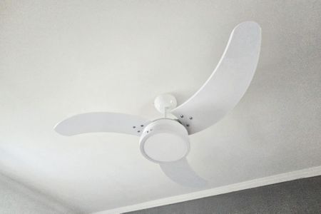Apartamento à venda com 58m², 2 quartos e 1 vaga Apartamento à venda com 58m², 2 quartos e 1 vagaSuíte - Ventilador de Teto