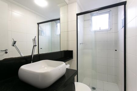 Apartamento à venda com 58m², 2 quartos e 1 vaga Apartamento à venda com 58m², 2 quartos e 1 vagaBanheiro da Suíte