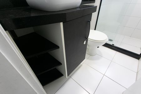 Apartamento à venda com 58m², 2 quartos e 1 vaga Apartamento à venda com 58m², 2 quartos e 1 vagaBanheiro da Suíte