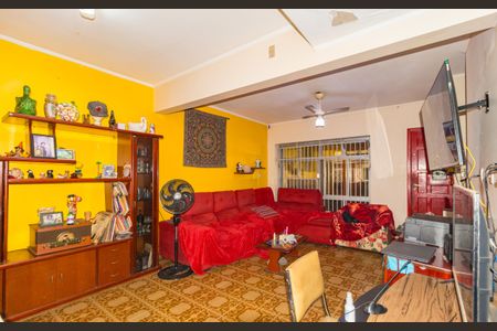 Casa para alugar com 200m², 3 quartos e 2 vagas Casa para alugar com 200m², 3 quartos e 2 vagasSala