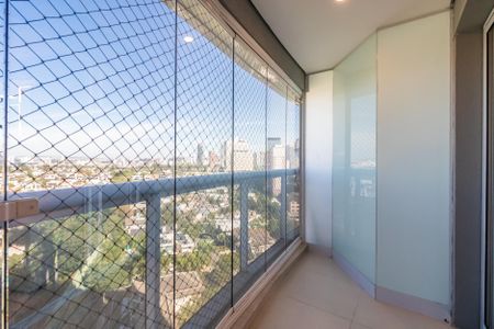 Sala de apartamento para alugar com 2 quartos, 70m² em Empresarial 18 do Forte, Barueri