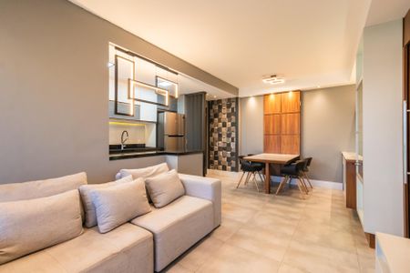 Sala de apartamento para alugar com 2 quartos, 70m² em Empresarial 18 do Forte, Barueri