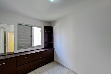 Apartamento para alugar com 62m², 3 quartos e 1 vagaQuarto 2