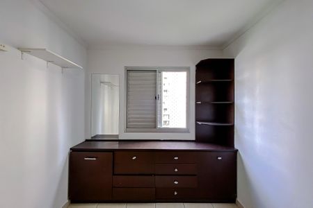 Apartamento para alugar com 62m², 3 quartos e 1 vagaQuarto 2