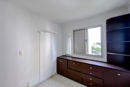 Apartamento para alugar com 62m², 3 quartos e 1 vagaQuarto 2