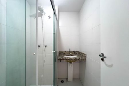 Banheiro de kitnet/studio à venda com 1 quarto, 29m² em Liberdade, São Paulo