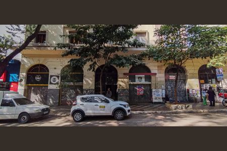 Apartamento à venda com 55m², 1 quarto e sem vagaFachada