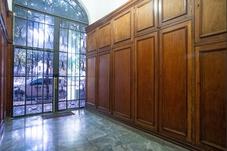 Apartamento à venda com 55m², 1 quarto e sem vagaÁrea comum - Hall Social