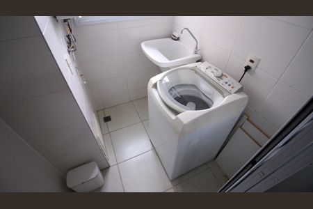 Apartamento à venda com 56m², 2 quartos e 1 vagaÁrea de Serviço