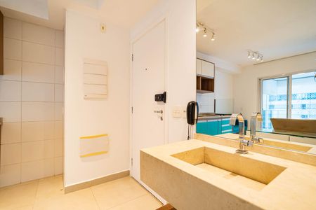 Studio para alugar com 35m², 1 quarto e 1 vaga Studio para alugar com 35m², 1 quarto e 1 vagaBanheiro