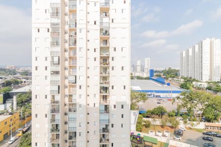 Apartamento à venda com 70m², 3 quartos e 2 vagas Apartamento à venda com 70m², 3 quartos e 2 vagasVista do Quarto 2