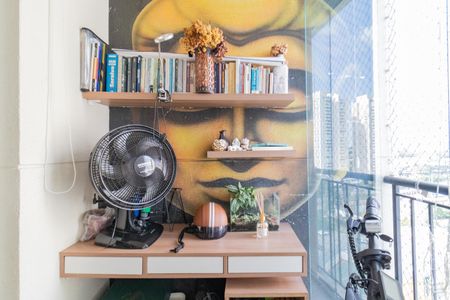 Varanda da Sala de apartamento à venda com 3 quartos, 70m² em Lapa, São Paulo