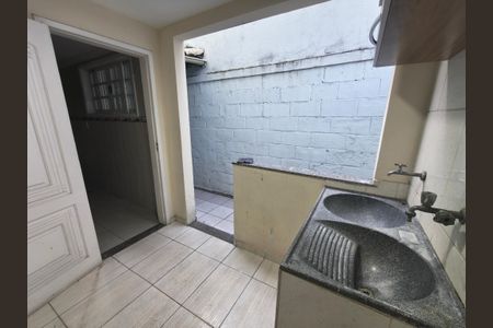 Casa de condomínio para alugar com 300m², 5 quartos e 2 vagas Casa de condomínio para alugar com 300m², 5 quartos e 2 vagasÁrea de Serviço