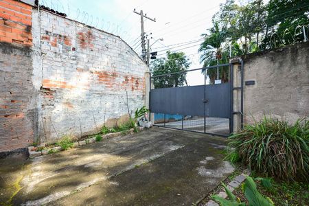 Casa para alugar com 95m², 2 quartos e 6 vagasGaragem