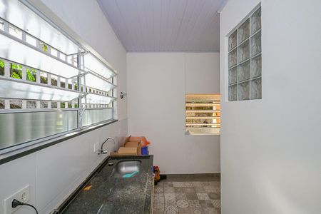 Casa para alugar com 95m², 2 quartos e 6 vagasCozinha