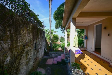 Casa para alugar com 95m², 2 quartos e 6 vagasVaranda