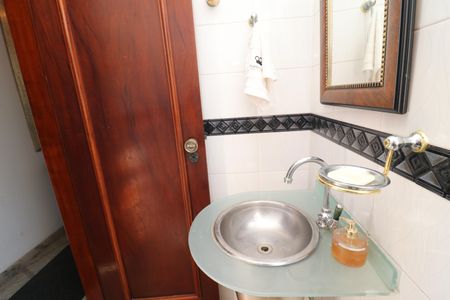 Apartamento para alugar com 350m², 4 quartos e 4 vagasLavabo