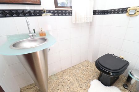 Apartamento para alugar com 350m², 4 quartos e 4 vagasLavabo