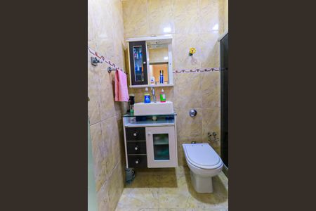 Apartamento à venda com 69m², 2 quartos e sem vaga Apartamento à venda com 69m², 2 quartos e sem vagaBanheiro