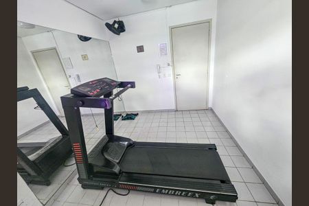 Apartamento para alugar com 46m², 2 quartos e 1 vaga Apartamento para alugar com 46m², 2 quartos e 1 vagaAcademia