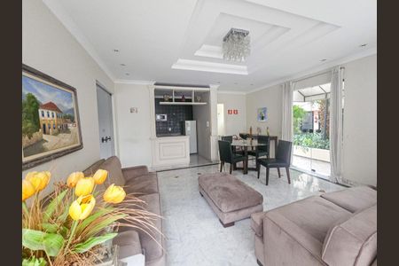 Apartamento para alugar com 46m², 2 quartos e 1 vaga Apartamento para alugar com 46m², 2 quartos e 1 vagaÁrea comum - Salão de festas