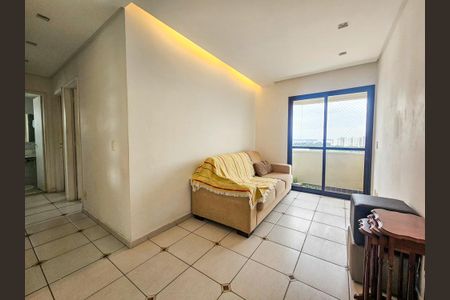 Sala de apartamento para alugar com 2 quartos, 46m² em Chácara Santo Antônio (zona Sul), São Paulo