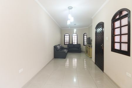 Casa à venda com 154m², 3 quartos e sem vaga Casa à venda com 154m², 3 quartos e sem vagaSala