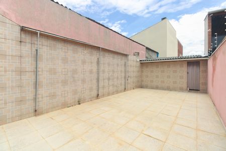 Casa à venda com 154m², 3 quartos e sem vaga Casa à venda com 154m², 3 quartos e sem vagaQuintal