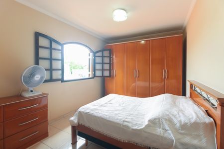 Quarto 1 de casa à venda com 3 quartos, 154m² em Vila Carrão, São Paulo