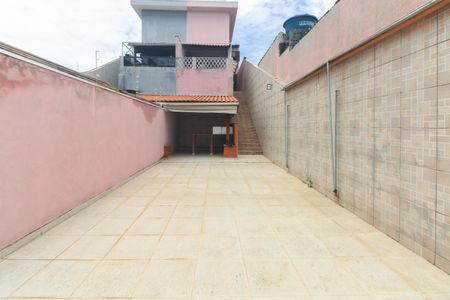 Casa à venda com 154m², 3 quartos e sem vaga Casa à venda com 154m², 3 quartos e sem vagaQuintal