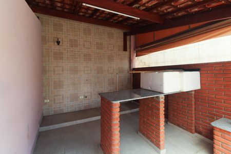 Casa à venda com 154m², 3 quartos e sem vaga Casa à venda com 154m², 3 quartos e sem vagaQuintal