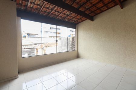 Casa à venda com 154m², 3 quartos e sem vaga Casa à venda com 154m², 3 quartos e sem vagaSuíte - Varanda