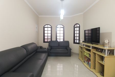 Sala de casa à venda com 3 quartos, 154m² em Vila Carrão, São Paulo