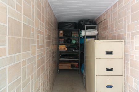 Casa à venda com 154m², 3 quartos e sem vaga Casa à venda com 154m², 3 quartos e sem vagaQuintal - Depósito