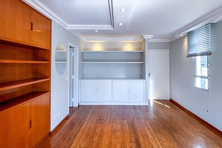 Apartamento para alugar com 85m², 2 quartos e 1 vaga Apartamento para alugar com 85m², 2 quartos e 1 vagaSala