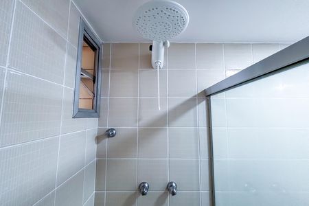 Apartamento para alugar com 85m², 2 quartos e 1 vaga Apartamento para alugar com 85m², 2 quartos e 1 vagaBanheiro social